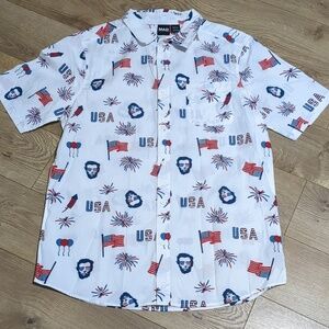 Mad Engine Mens White USA All Over Abe Lincoln Patriotic Button Up Size Large